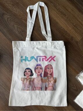 K Pop HUNTRX White Graphic Tote Bag with Girl Trio